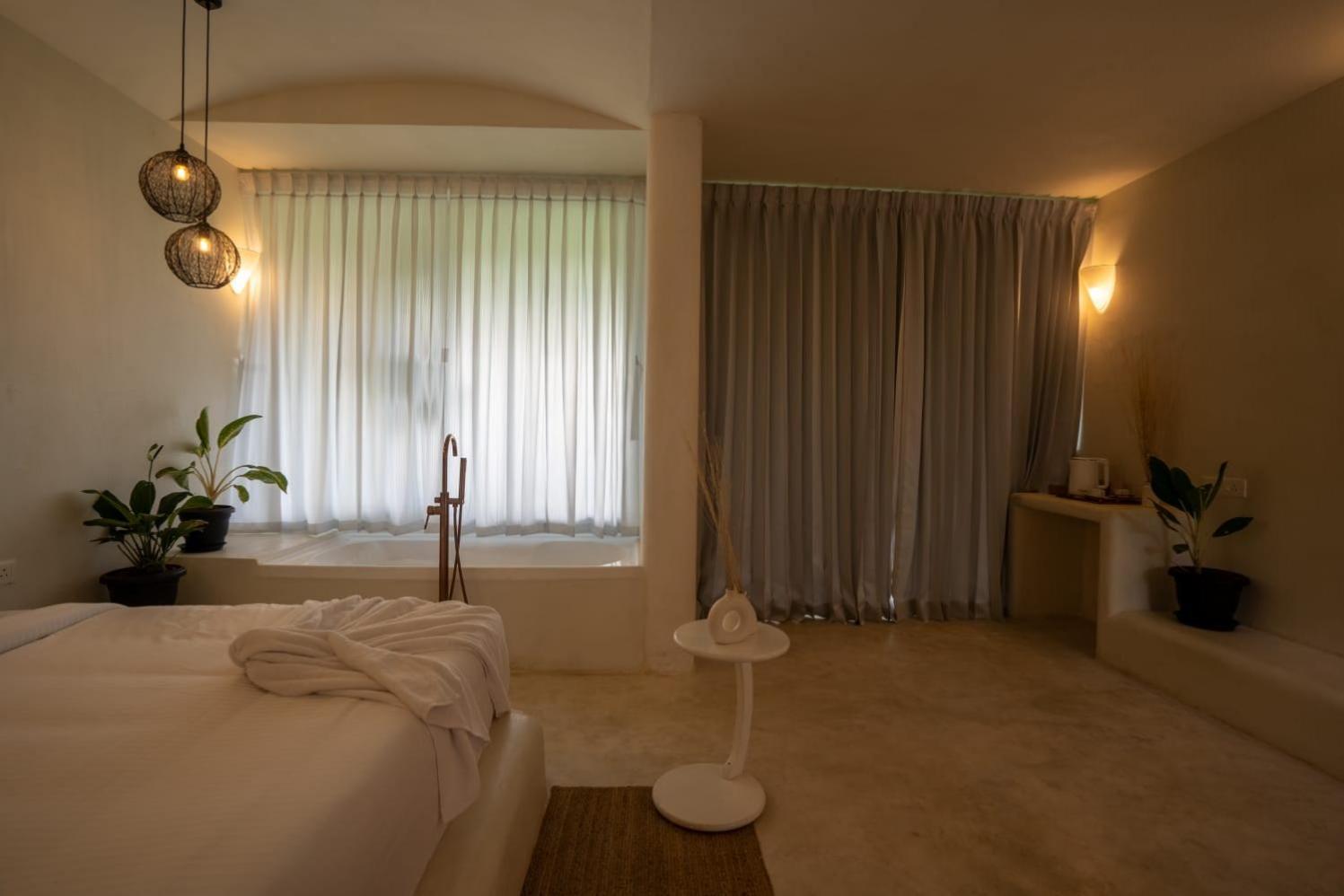 Nomads Resort - Destination Stays Pondicherry Exteriör bild